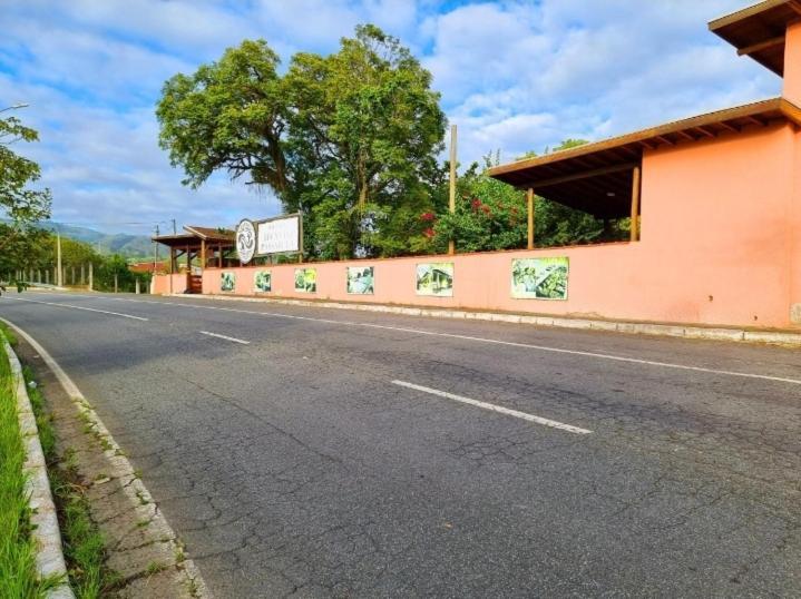 Pousada Recanto Passarela Aparecida  Bagian luar foto